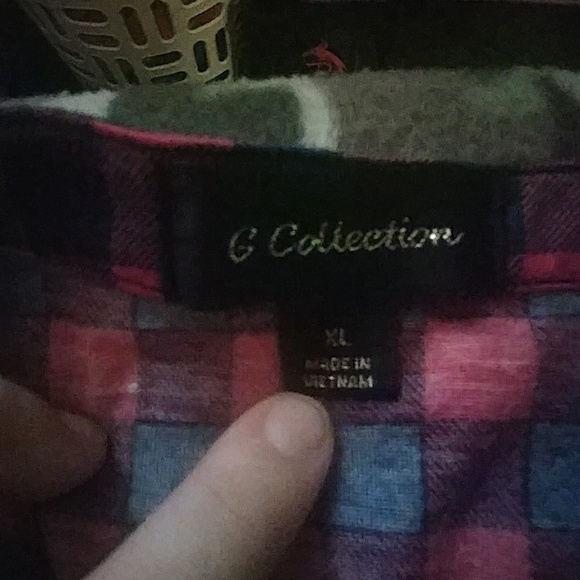 Nice plaid pink and navy button up - Picture 2 of 2